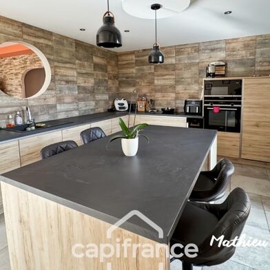 Maison 5 pièces 290000 €