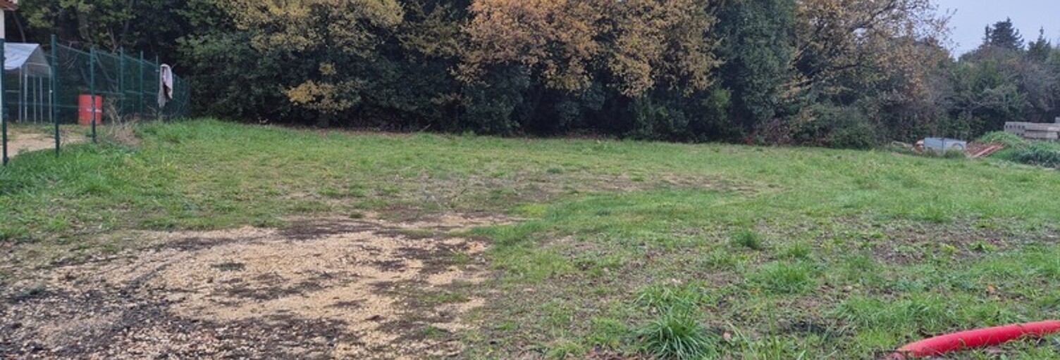 Terrain  1060 m² à vendre à Vézénobres (30360)