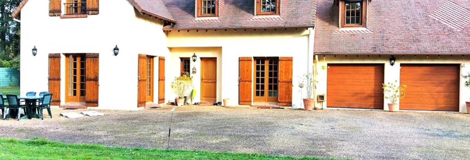 Maison 8 Pièces 209 m² à vendre à Feucherolles (78810)