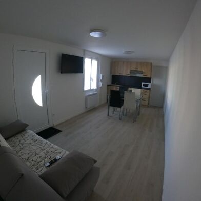 Appartement 3 pièces 750 €