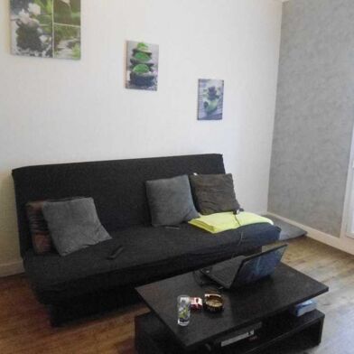 Appartement 2 pièces 715 €