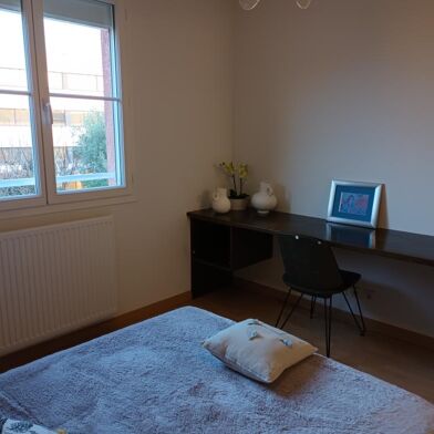 Appartement 1 pièces 450 €