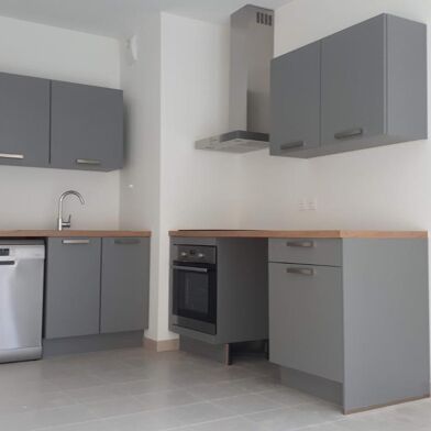 Appartement 2 pièces 900 €