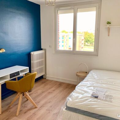 Appartement 1 pièces 375 €