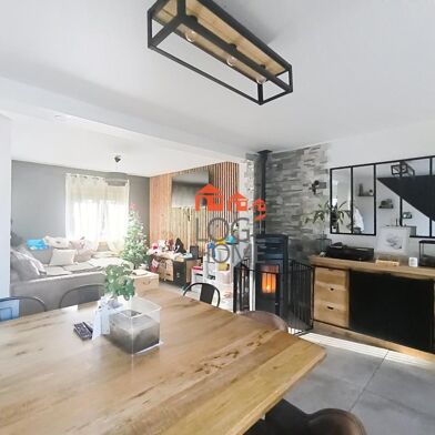 Maison 6 pièces 180000 €