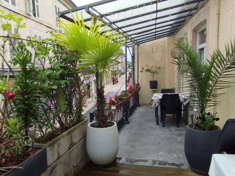 BEL APPARTEMENT AU COEUR DE VESOUL — photo 1