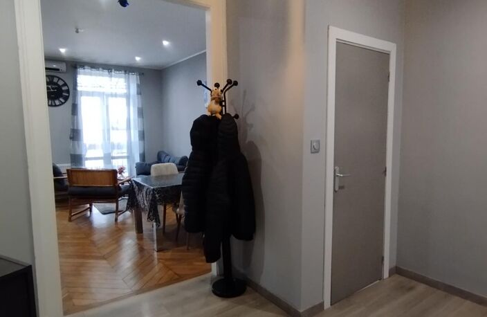 BEL APPARTEMENT AU COEUR DE VESOUL — photo 4