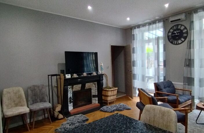 BEL APPARTEMENT AU COEUR DE VESOUL — photo 5