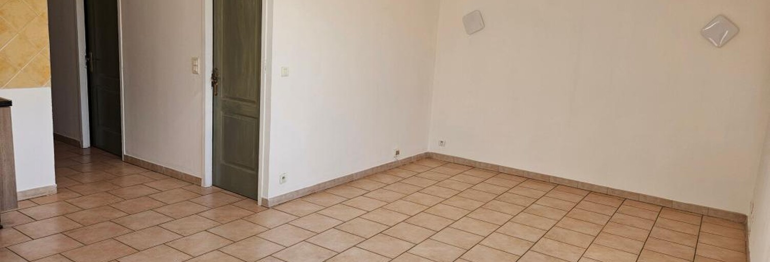 Appartement 3 Pièces 67 m² à louer à Cadenet (84160)