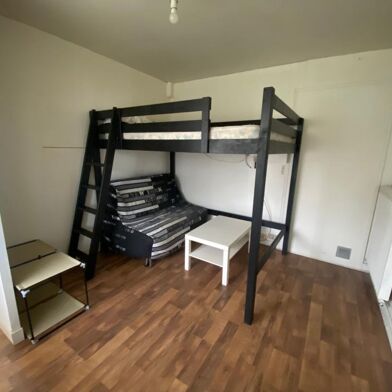 Appartement 2 pièces 570 €