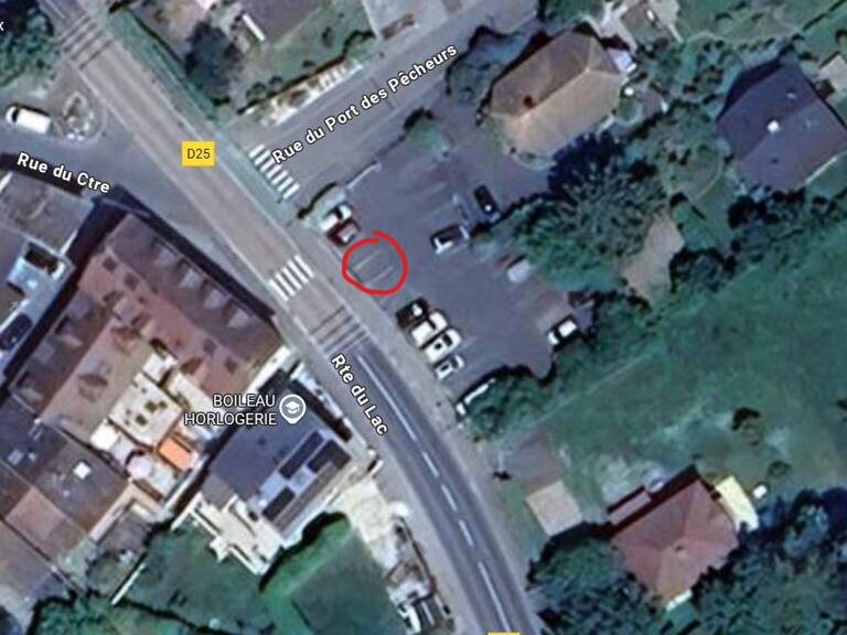 Parking À Louer — photo 1
