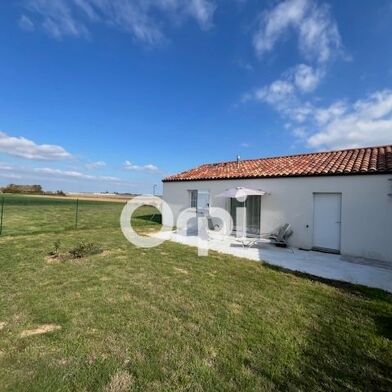 Maison 3 pièces 900 €