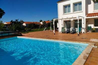Maison 12 pièces 313000 €
