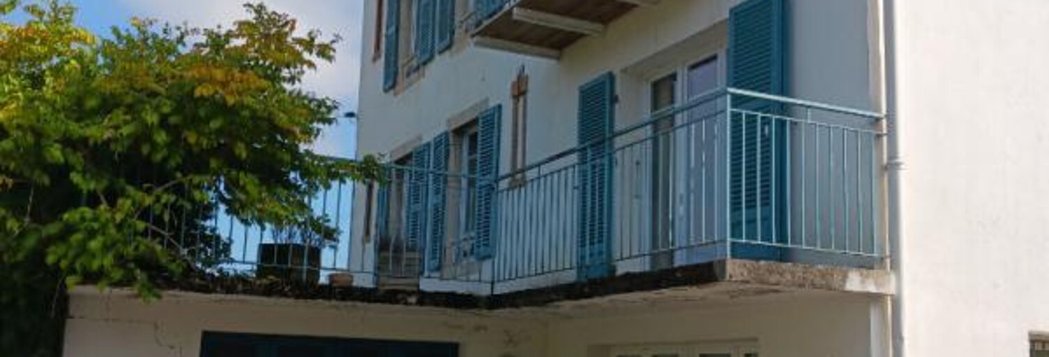 Maison 11 Pièces 199 m² à vendre à Lons-le-Saunier (39000)