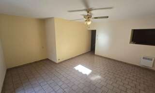 Immeuble  70 m² à vendre à Lapalud (84840)