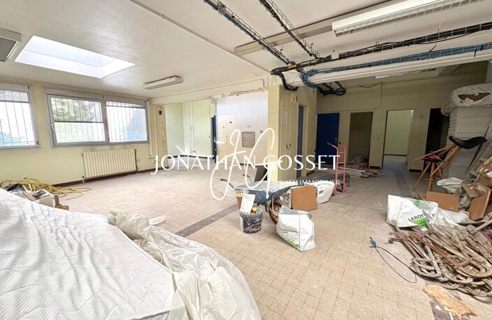 Andrésy: Appartement à aménagé de 176m2 avec jardinet en plein coeur du centre ville — photo 2