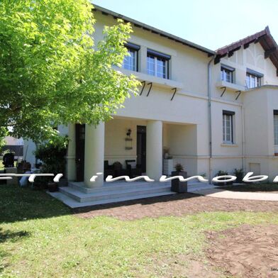 Maison 9 pièces 430000 €