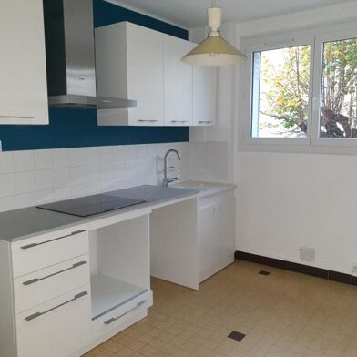Appartement 3 pièces 620 €