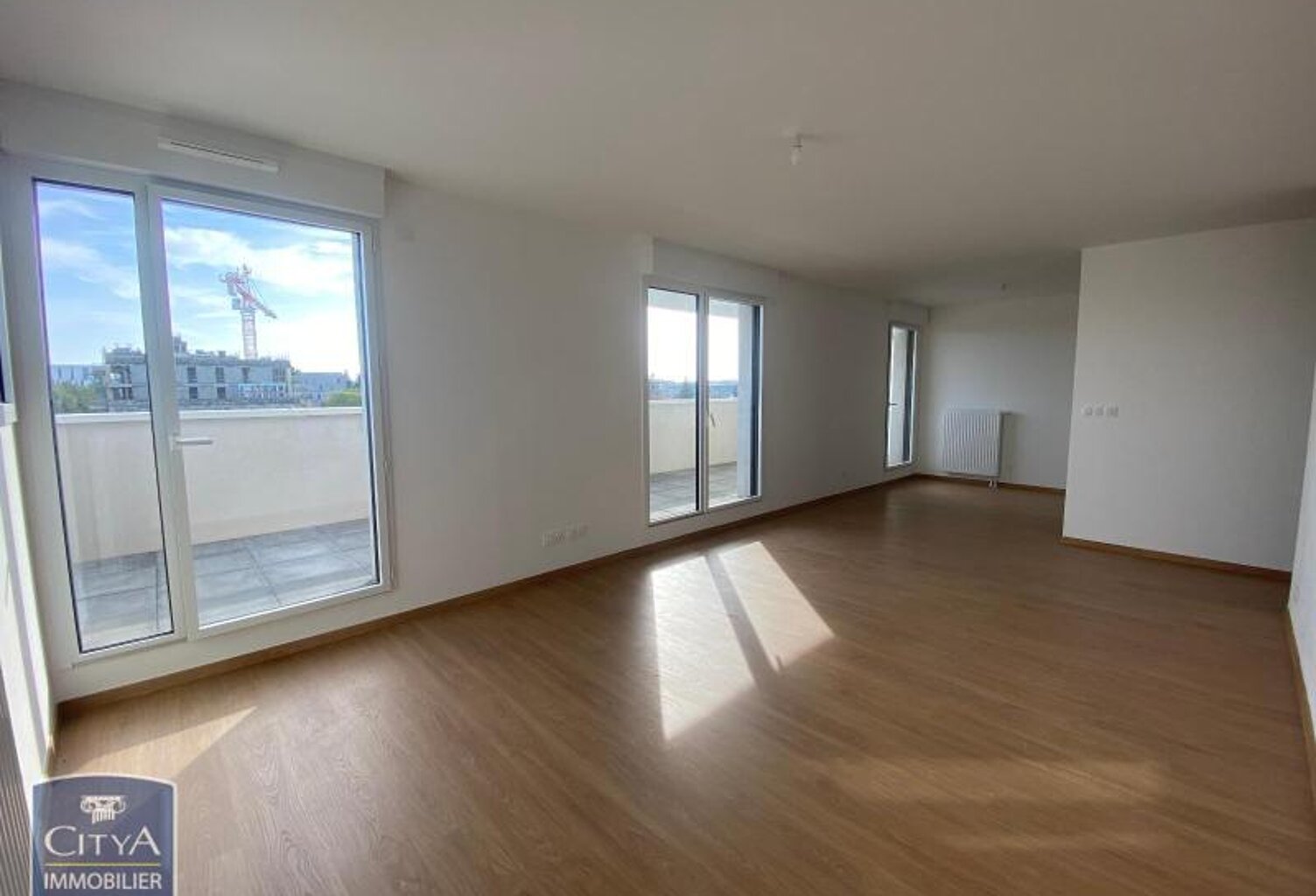 Location appartement 2 pièces 55 m² à Tours (37100) — photo 1
