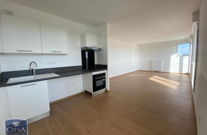 Location appartement 2 pièces 55 m² à Tours (37100) — photo 2