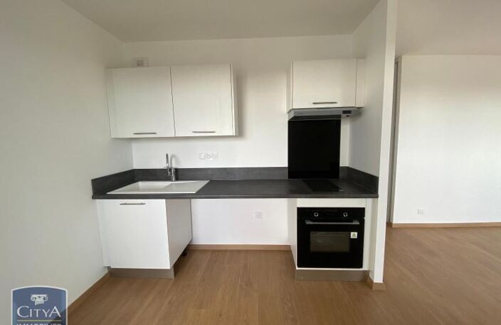 Location appartement 2 pièces 55 m² à Tours (37100) — photo 3