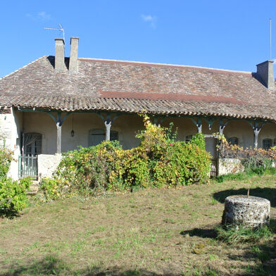 Maison 4 pièces 220500 €