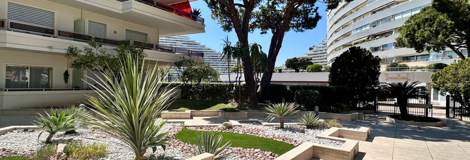 Appartement 1 Pièce 37 m² à vendre à Villeneuve-Loubet (06270)