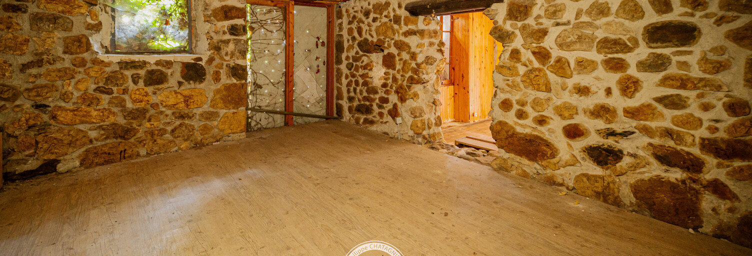 Maison 3 Pièces 100 m² à vendre à Gruffy (74540)