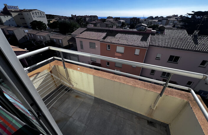 ACHAT CAP D'AGDE - QUARTIER FALAISES - T2 MEZZANINE - PARKIN — photo 4