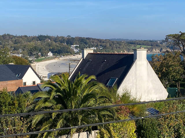 Plougonvelin/LE TREZ-HIR- Vue Mer-A 4 mm des plages-Maison de Type 6- — photo du bien