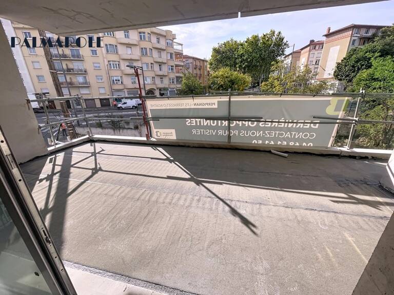 VENTE APPARTEMENT -  LES PLATANES — photo 1