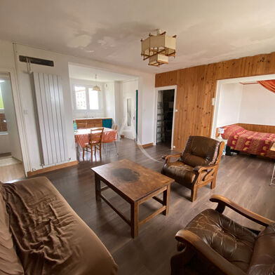 Appartement 3 pièces 101650 €