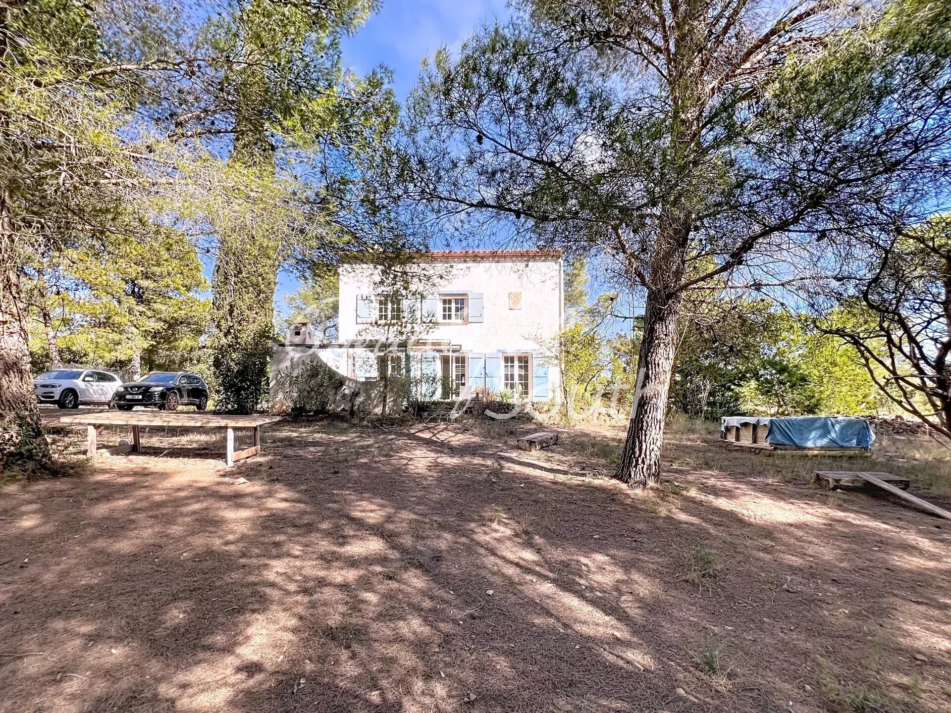 Villa / Maison  T5 à vendre Espira-de-l'Agly 66600