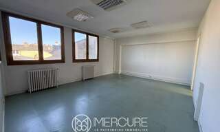 Bureau 12 Pièces 181 m² à vendre à Poitiers (86000)