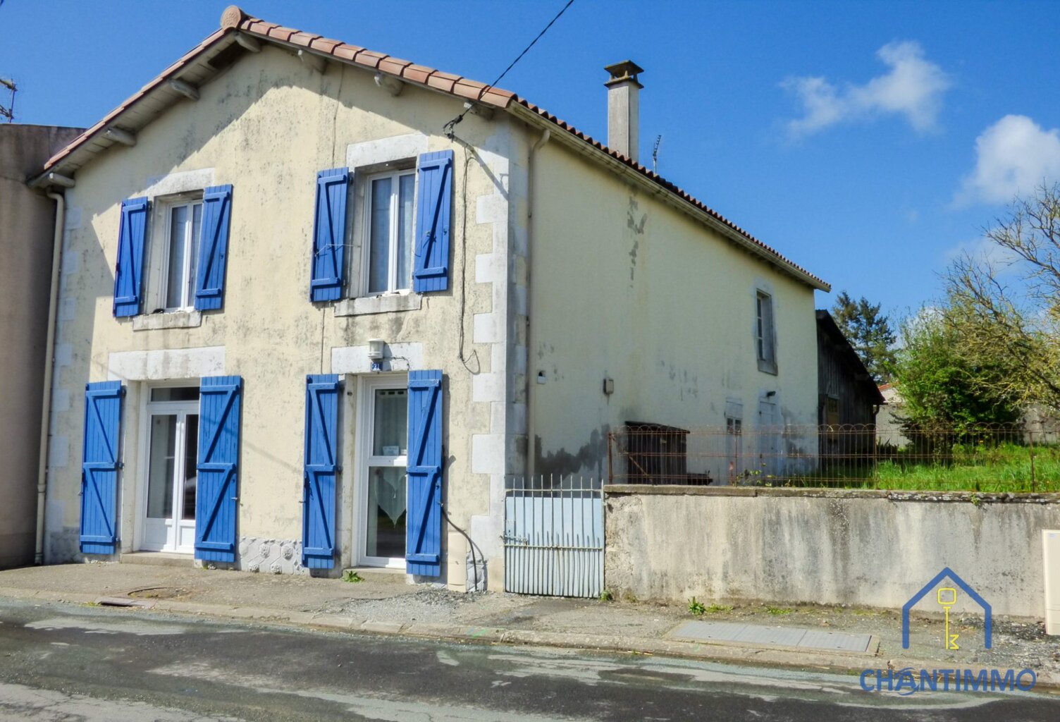 Maison en pierres habitable de suite — photo 1