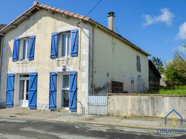 Maison en pierres habitable de suite — photo du bien
