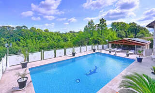 Maison 6 Pièces 192 m² à vendre à Saint-Paul-en-Forêt (83440)