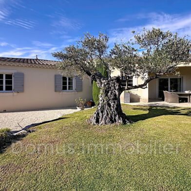 Maison 4 pièces 563000 €