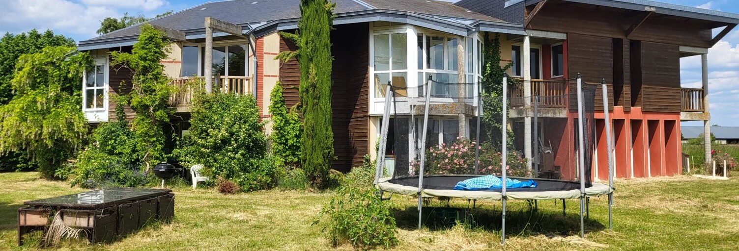 Maison 11 Pièces 320 m² à vendre à Étrépagny (27150)