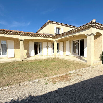Maison  699000 €