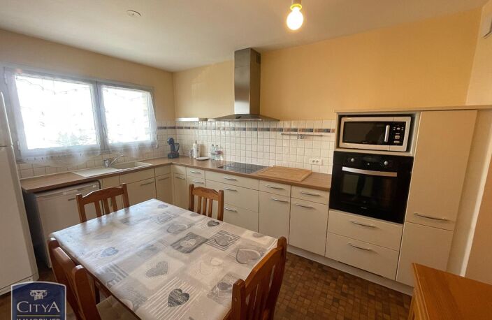 Vente appartement 3 pièces 83 m² Châteauroux (36000) — photo 2