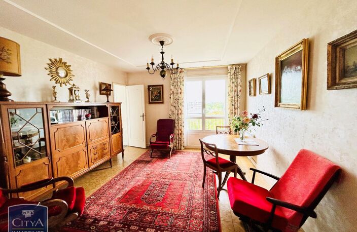 Vente appartement 4 pièces 72 m² Châteauroux (36000) — photo 3