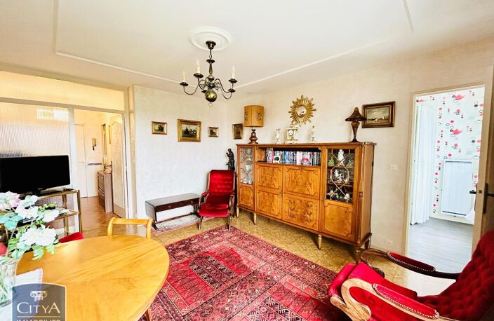 Vente appartement 4 pièces 72 m² Châteauroux (36000) — photo 4