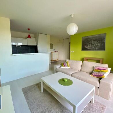 Appartement 3 pièces 730 €