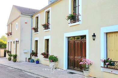 Maison 10 pièces 295000 €