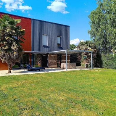 Maison 7 pièces 330000 €