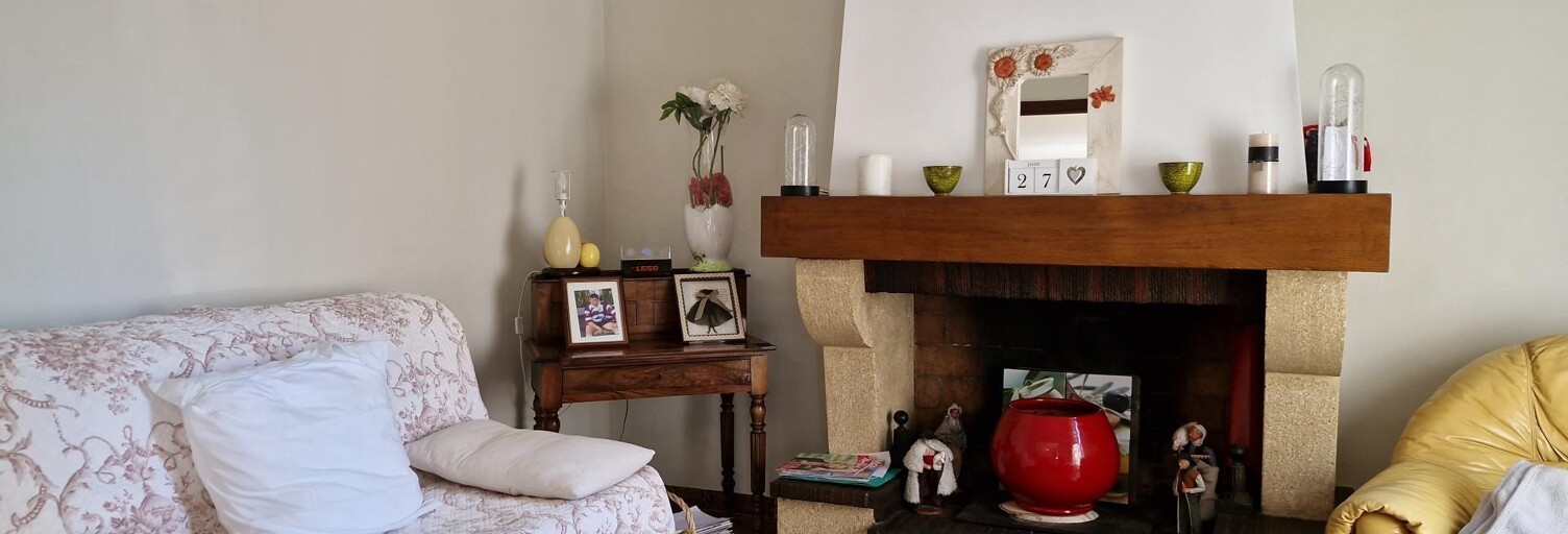 Immeuble  135 m² à vendre à Cucuron (84160)