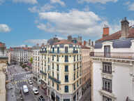 Lyon 1er   Bel appartement T5 lumineux avec balcon filant et — photo 3