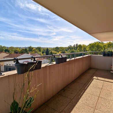 Appartement 5 pièces 215000 €