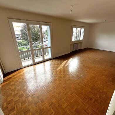 Appartement 2 pièces 610 €